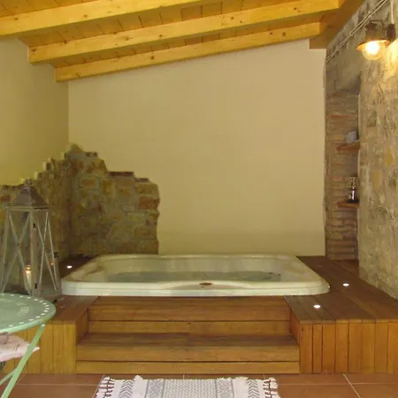 Il Picchio Holiday home Ravigliano